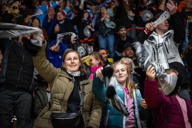 Löwen Frankfurt - Fischtown Pinguins- 24.10.25 - 076