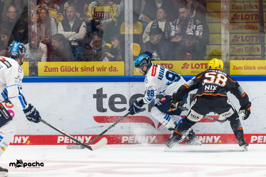 Löwen Frankfurt - ERC Ingolstadt - 2.11.25 - 071