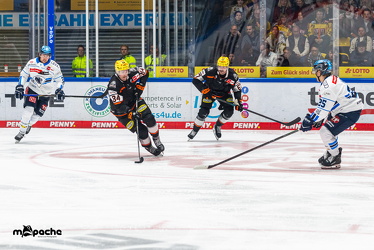 Löwen Frankfurt - ERC Ingolstadt - 2.11.25 - 086