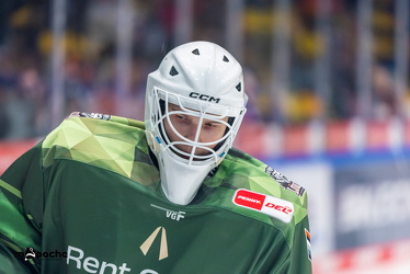 Löwen Frankfurt - Adler Mannheim - 14.11.25 - 001