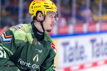 Löwen Frankfurt - Adler Mannheim - 14.11.25 - 003