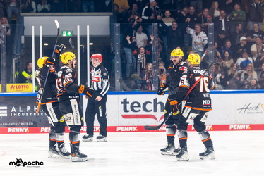 Löwen Frankfurt - Adler Mannheim - 14.11.25 - 022