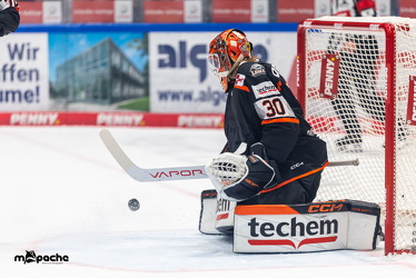 Löwen Frankfurt - Adler Mannheim - 14.11.25 - 051