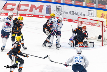 Löwen Frankfurt - Adler Mannheim - 14.11.25 - 061