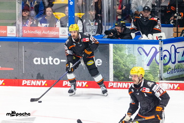 Löwen Frankfurt - Adler Mannheim - 14.11.25 - 070