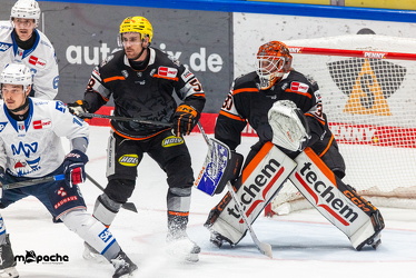 Löwen Frankfurt - Adler Mannheim - 14.11.25 - 108