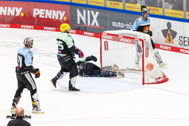 Löwen Frankfurt - Adler Mannheim - 14.11.25 - 114