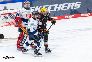 Löwen Frankfurt - Iserlohn Roosters - 21.11.25 - 063