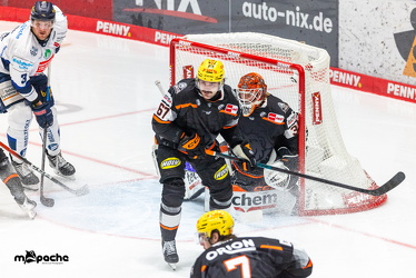 Löwen Frankfurt - Iserlohn Roosters - 21.11.25 - 058