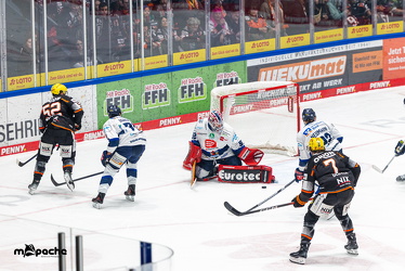 Löwen Frankfurt - Iserlohn Roosters - 21.11.25 - 045