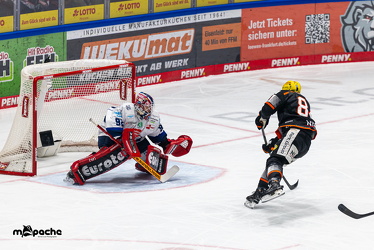 Löwen Frankfurt - Iserlohn Roosters - 21.11.25 - 040