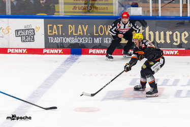 Löwen Frankfurt - Iserlohn Roosters - 21.11.25 - 039