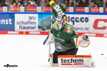 Löwen Frankfurt - Iserlohn Roosters - 21.11.25 - 011