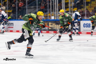 Löwen Frankfurt - Iserlohn Roosters - 21.11.25 - 002