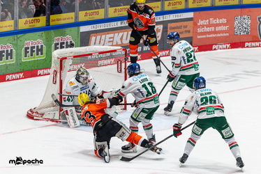 Löwen Frankfurt - Augsburger Panther - 25.11.25 - 045