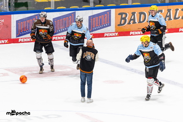 Löwen Frankfurt - Augsburger Panther - 25.11.25 - 074