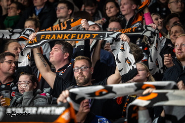 Löwen Frankfurt - Augsburger Panther - 25.11.25 - 085
