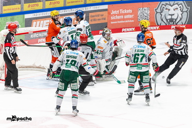 Löwen Frankfurt - Augsburger Panther - 25.11.25 - 102