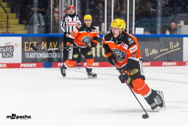 Löwen Frankfurt - Augsburger Panther - 25.11.25 - 104