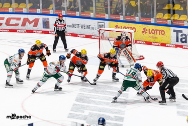 Löwen Frankfurt - Augsburger Panther - 25.11.25 - 106