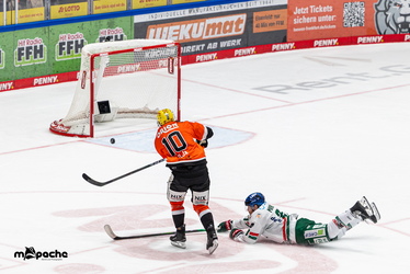 Löwen Frankfurt - Augsburger Panther - 25.11.25 - 108