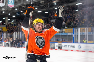 Löwen Frankfurt - Augsburger Panther - 25.11.25 - 116