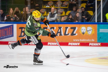 Löwen Frankfurt - Straubing Tigers- 230.11.25 - 007