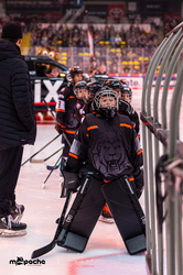 Löwen Frankfurt - Straubing Tigers- 230.11.25 - 015