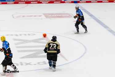 Löwen Frankfurt - Straubing Tigers- 230.11.25 - 076