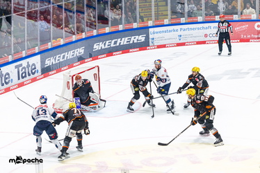 Löwen Frankfurt - Red Bull München- 7.12.25 - 026