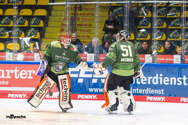 Löwen Frankfurt - Straubing Tigers - 14.12.25 - 003