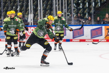 Löwen Frankfurt - Straubing Tigers - 14.12.25 - 010