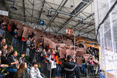 Löwen Frankfurt - Straubing Tigers - 14.12.25 - 020