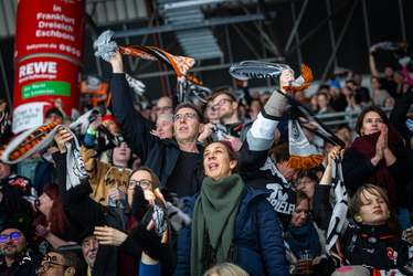 Löwen Frankfurt - Straubing Tigers - 14.12.25 - 104