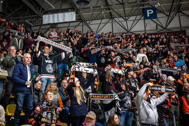 Löwen Frankfurt - Straubing Tigers - 14.12.25 - 107