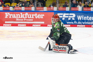 Löwen Frankfurt - Augsburger Panther - 19.12.25 - 003