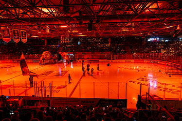 Löwen Frankfurt - Augsburger Panther - 19.12.25 - 012