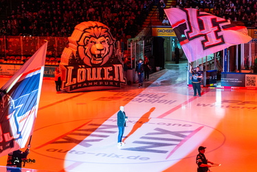 Löwen Frankfurt - Augsburger Panther - 19.12.25 - 014