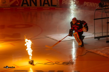 Löwen Frankfurt - Augsburger Panther - 19.12.25 - 017