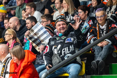Löwen Frankfurt - Augsburger Panther - 19.12.25 - 053
