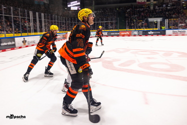 Löwen Frankfurt - Augsburger Panther - 19.12.25 - 082
