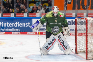 Löwen Frankfurt - Kölner Haie - 23.12.25 - 005