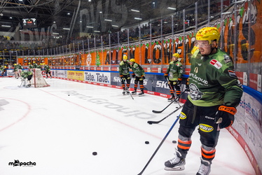 Löwen Frankfurt - Kölner Haie - 23.12.25 - 011