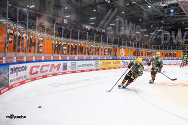 Löwen Frankfurt - Kölner Haie - 23.12.25 - 014
