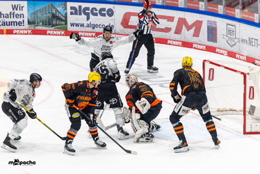Löwen Frankfurt - Kölner Haie - 23.12.25 - 027