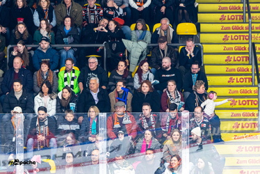 Löwen Frankfurt - Kölner Haie - 23.12.25 - 049