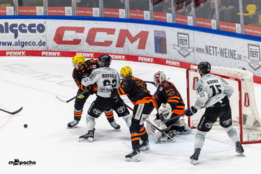 Löwen Frankfurt - Kölner Haie - 23.12.25 - 050