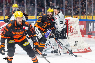 Löwen Frankfurt - Kölner Haie - 23.12.25 - 055