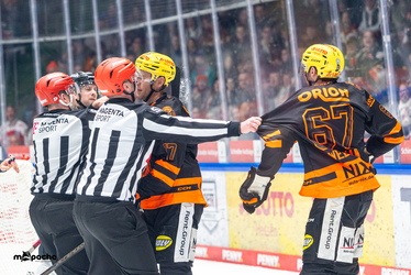 Löwen Frankfurt - Kölner Haie - 23.12.25 - 073