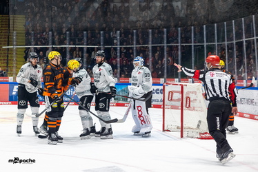 Löwen Frankfurt - Kölner Haie - 23.12.25 - 074